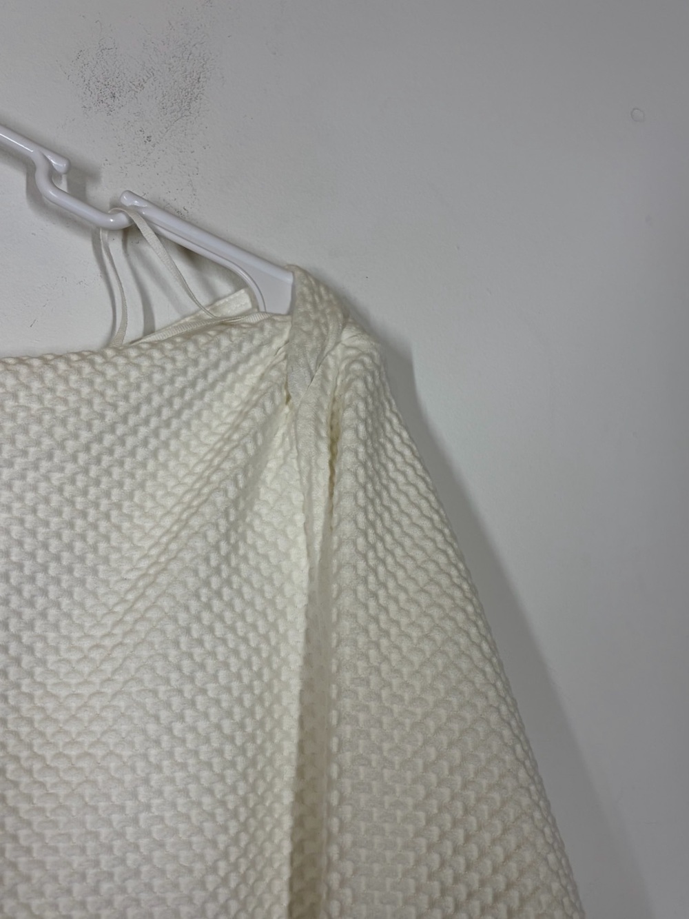 COS Textured Long Sleeve Top Size US Large - Picture 5 of 8